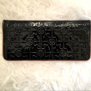 Tory Burch Embossed Black & Brown Wallet/Clutch